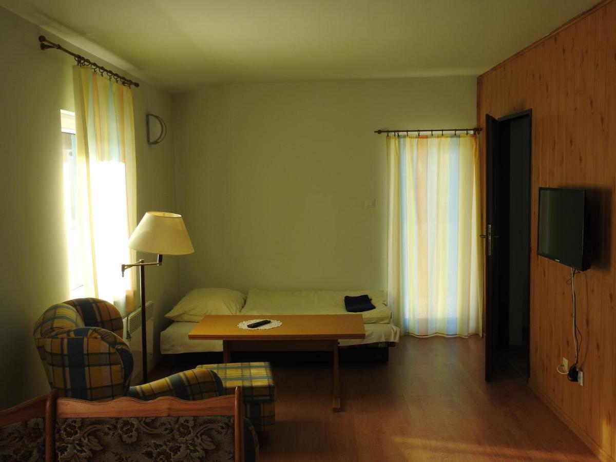 Anastasis Hotel Mirostowice Gorne Exterior photo